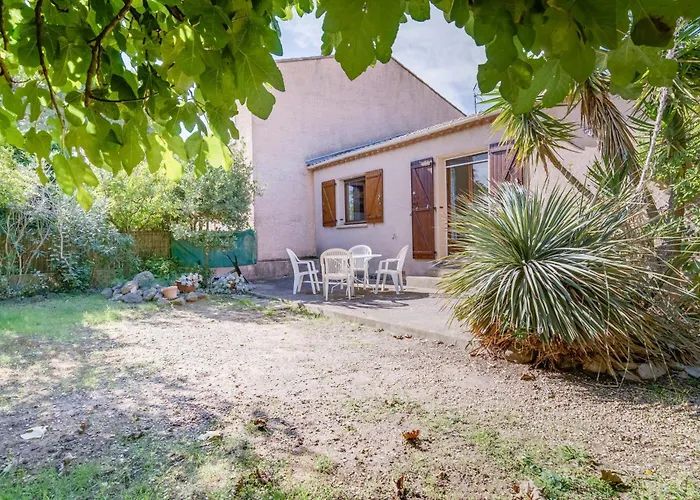 Maison De Charme A Agde Avec Jardin Et Terrasse بيت للعطل Le Grau-dʼAgde
