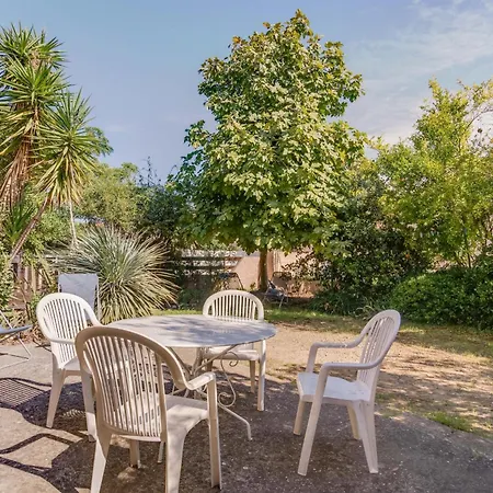 Maison De Charme A Agde Avec Jardin Et Terrasse 펜션 Le Grau-dʼAgde